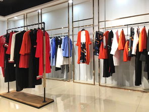 2018春夏品牌折扣女裝與鞋品批發(fā)潮流指南 熱門品牌與市場趨勢解析